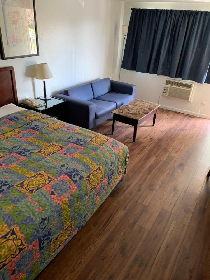 Smokey Point Motor Inn Arlington Ngoại thất bức ảnh