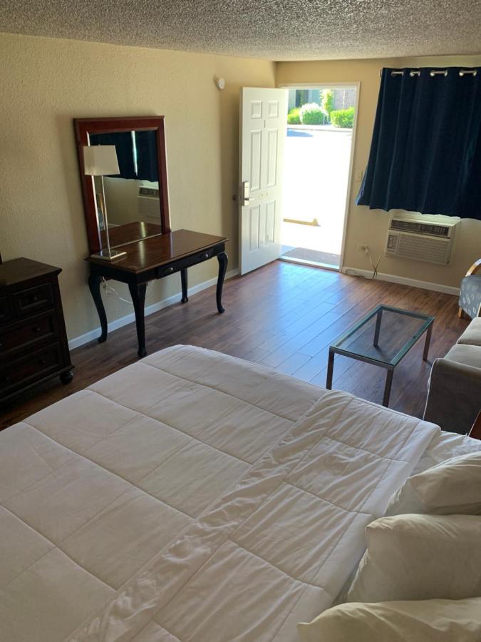 Smokey Point Motor Inn Arlington Ngoại thất bức ảnh