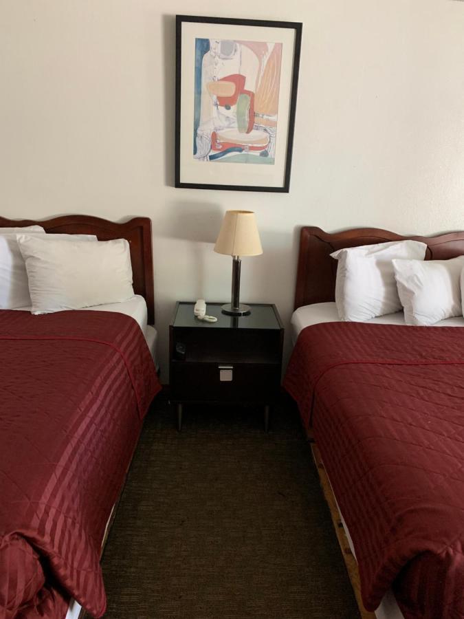 Smokey Point Motor Inn Arlington Ngoại thất bức ảnh