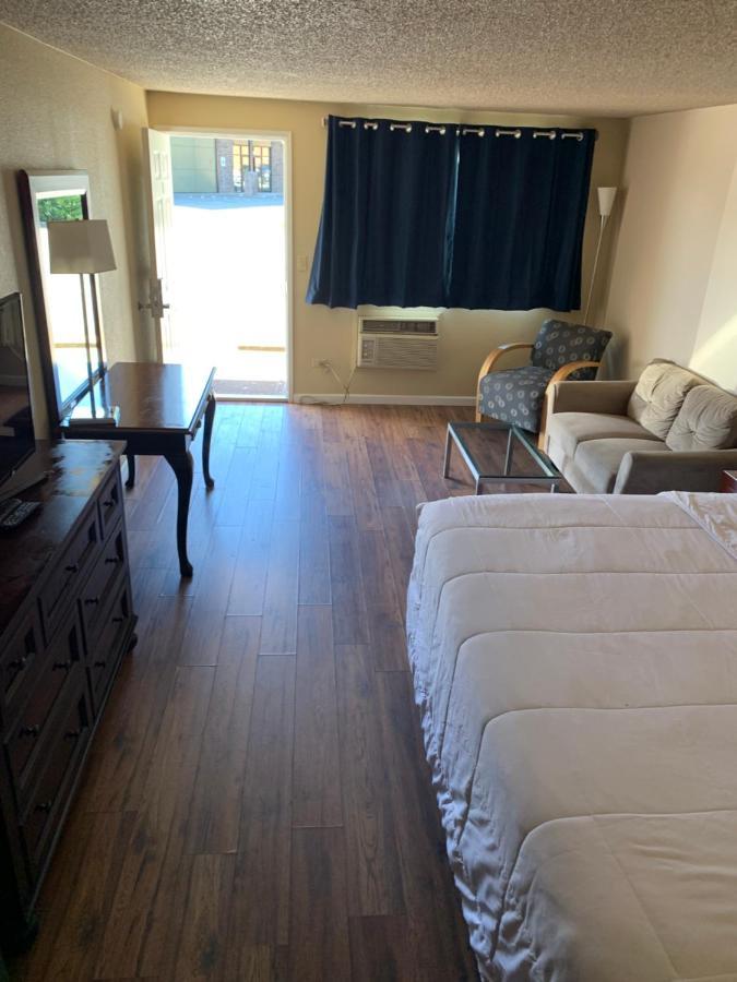 Smokey Point Motor Inn Arlington Ngoại thất bức ảnh